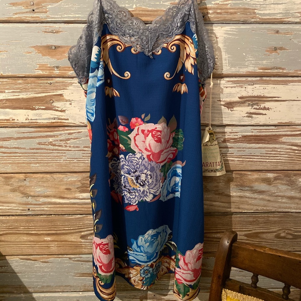 Aratta dress